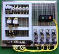 電工專(zhuān)業(yè)學(xué)生作品