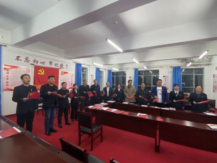 重溫紅色記憶 砥礪初心使命 綜合黨支部開(kāi)展“政治生日”主題黨日活動(dòng)