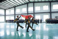 燃青春熱血，展颯爽英姿 ——呼倫貝爾技師學(xué)院23級新生軍訓匯報演出 圓滿(mǎn)結